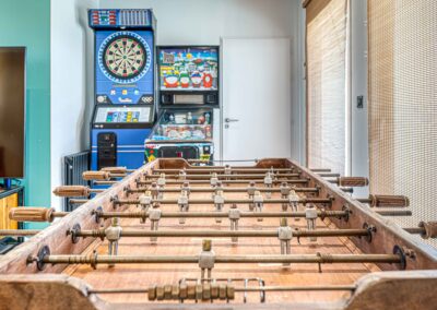 babyfoot-salle-de-jeux-villa-oceans-credit-photo-jpkvision360