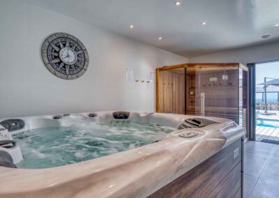 jacuzzi-detente-villa-oceans-credit-photo-jpkvision360
