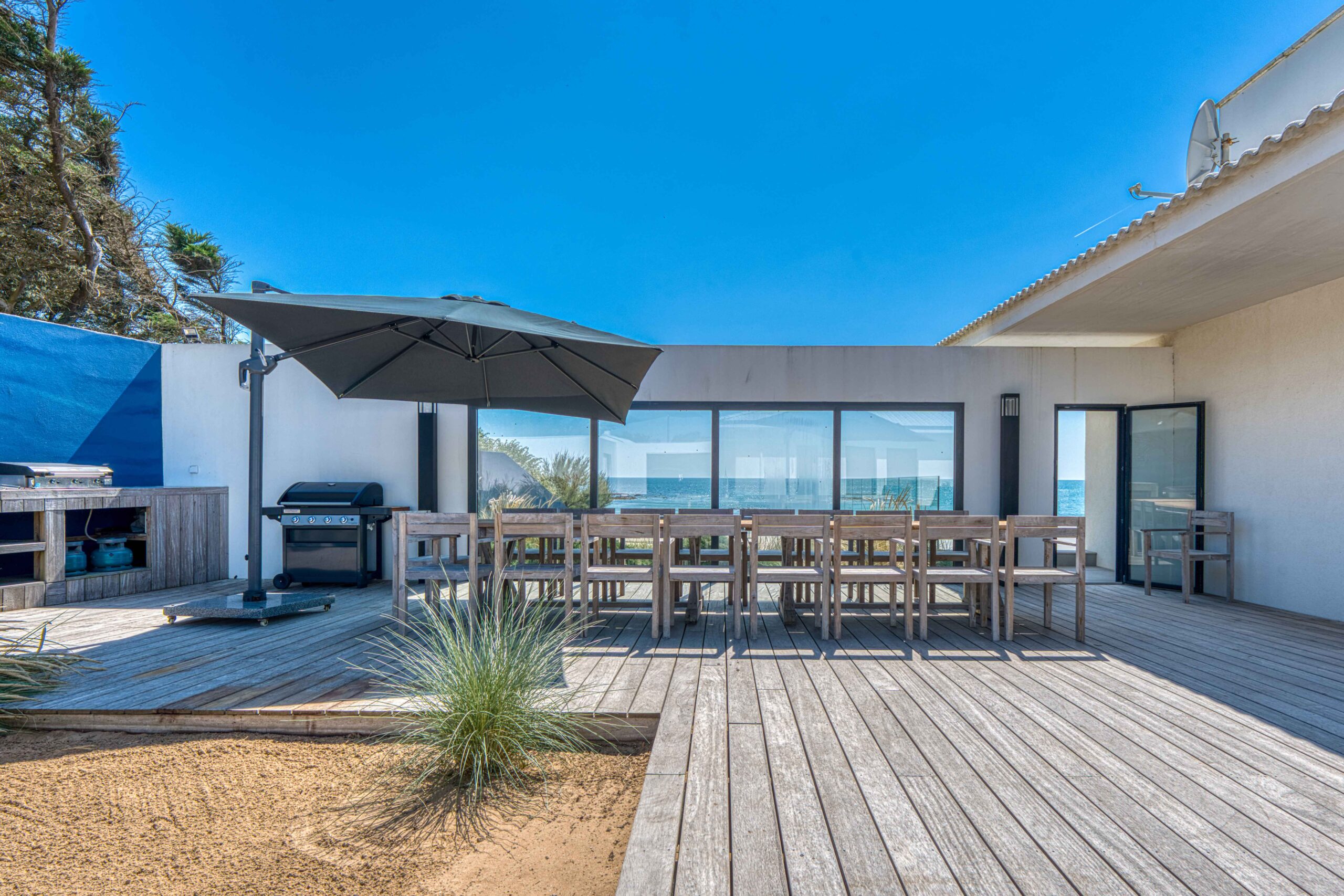 Espace Extérieur avec table VILLA OCEANS à Brétignolles sur Mer
