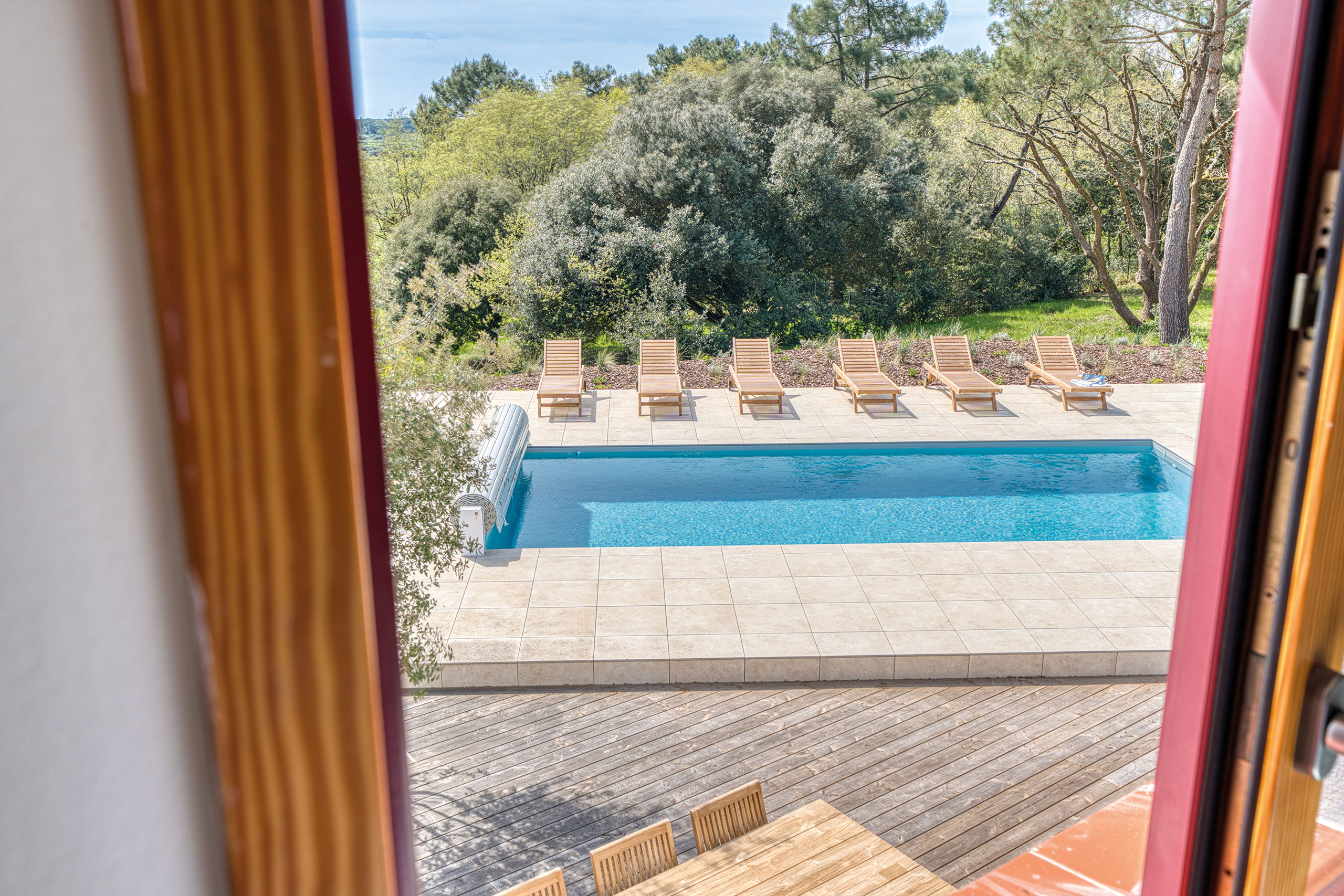 vue sur la piscine