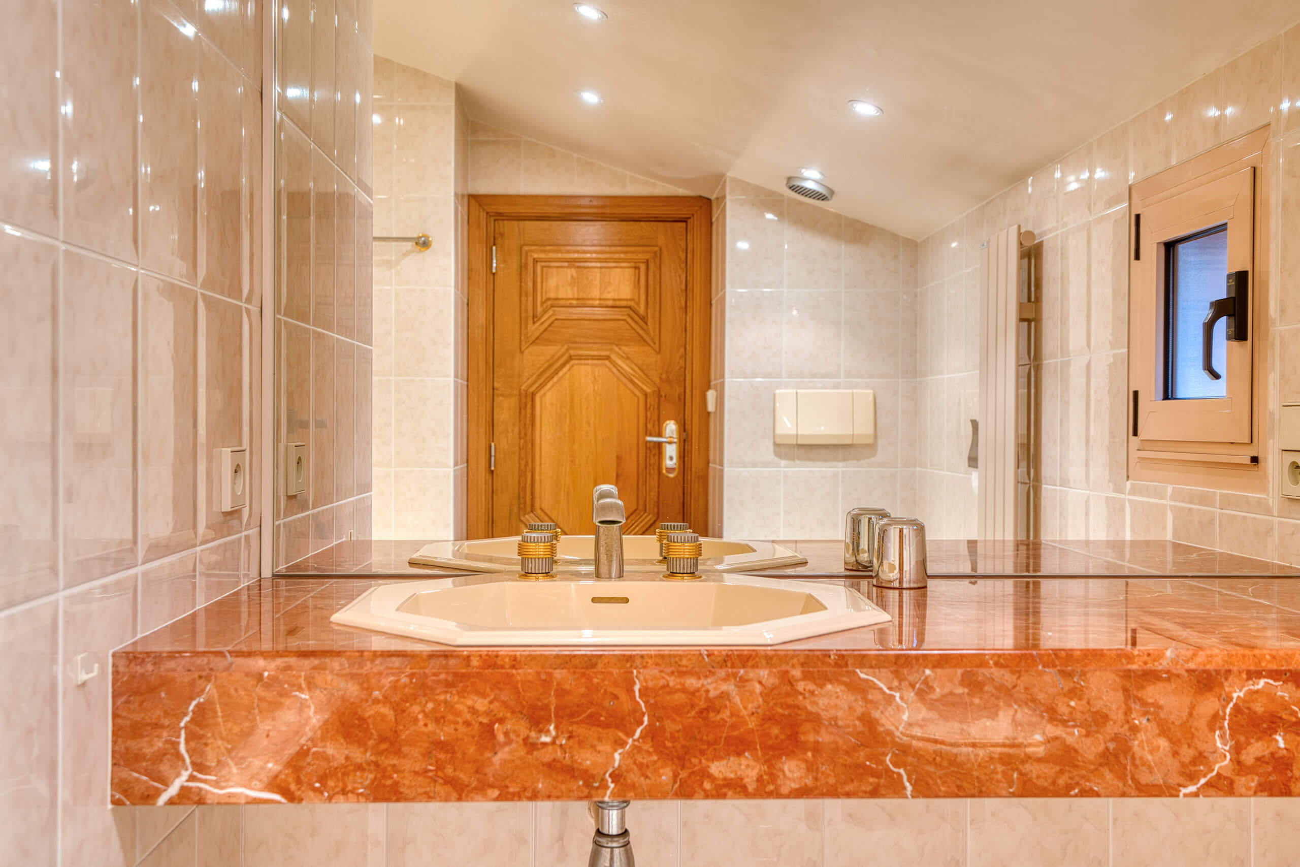 salle de bain villa haut de gamme aux sables d'olonne