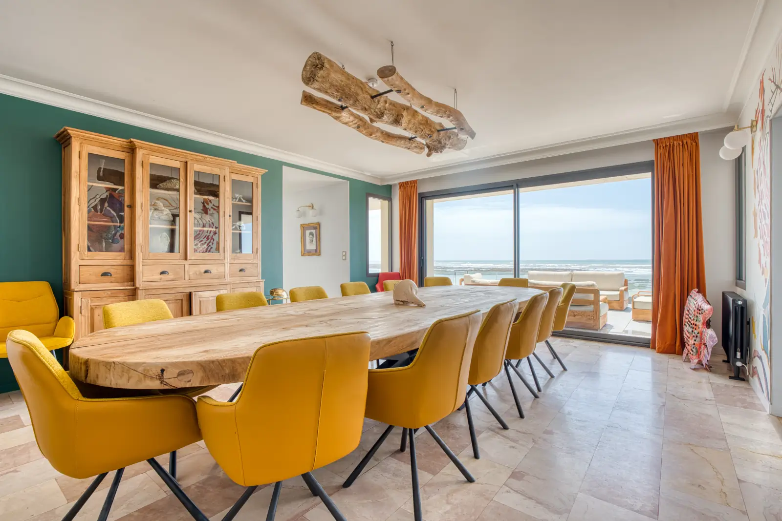 conciergerie clefs de l ocean location de villa classee 5 etoiles vendee 85 villa oceans ocean bretignolles sur mer 85470  espace repas table 14 invites vue mer 03