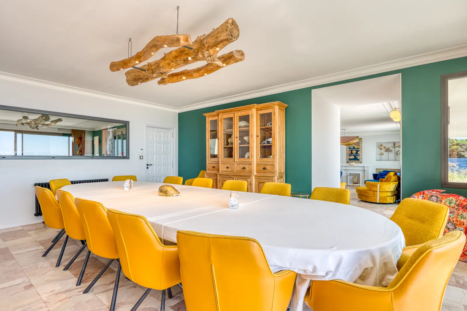 conciergerie clefs de l ocean location de villa classee 5 etoiles vendee 85 villa oceans ocean bretignolles sur mer 85470  espace repas table 14 invites vue mer 05