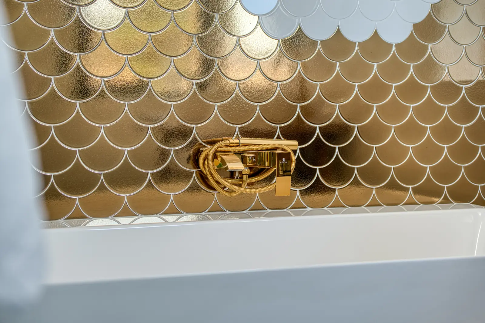 conciergerie clefs de l ocean location de villa classee 5 etoiles vendee 85 villa oceans ocean bretignolles sur mer 85470  salle de bain suite avec vue etage douche baignoire double vasque 03