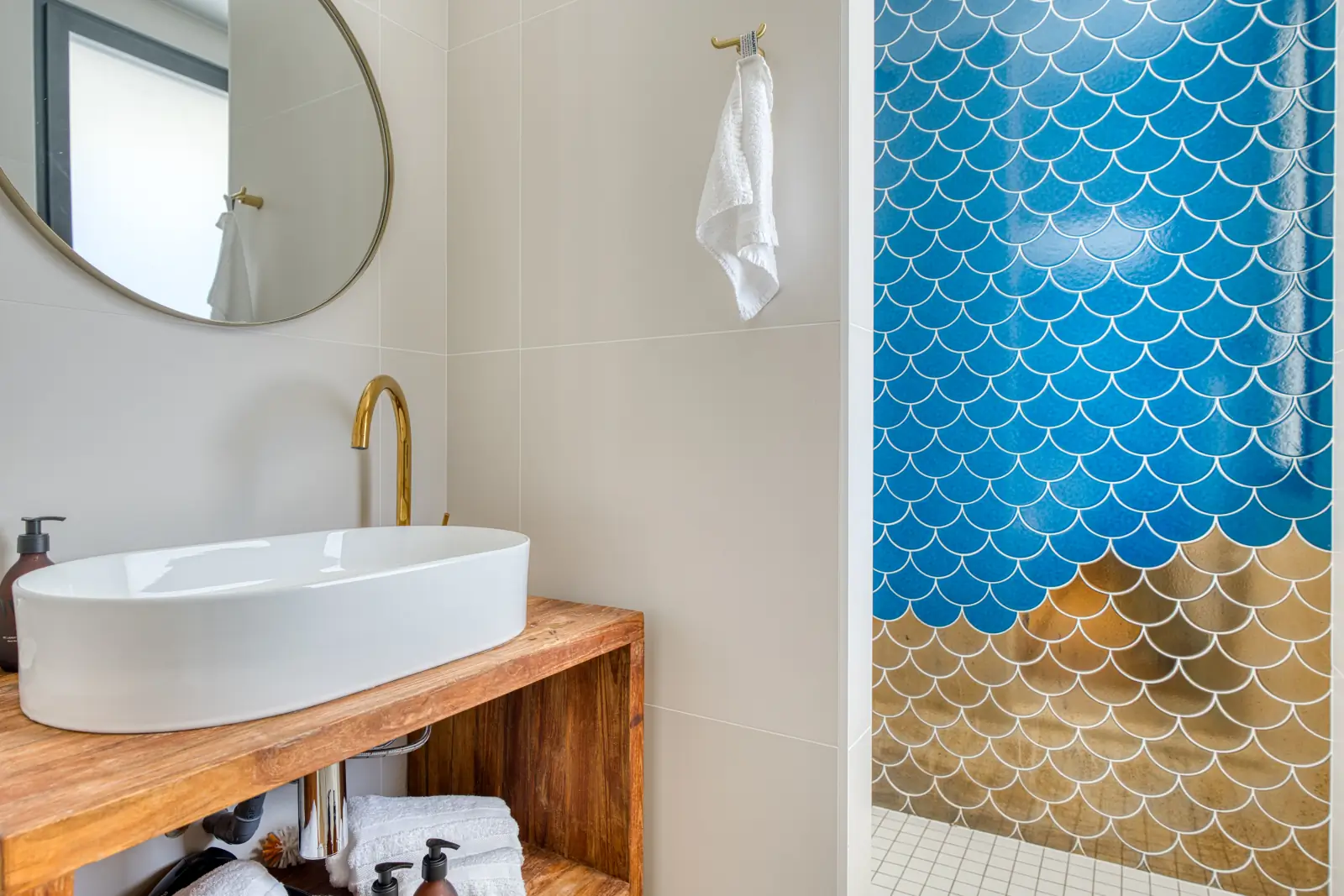 conciergerie clefs de l ocean location de villa classee 5 etoiles vendee 85 villa oceans ocean bretignolles sur mer 85470  salle de douche chambre 3 vasque simple 01