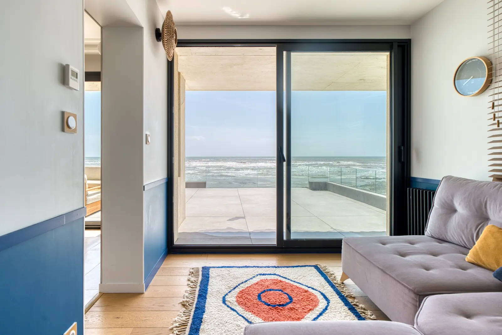 conciergerie clefs de l ocean location de villa classee 5 etoiles vendee 85 villa oceans ocean bretignolles sur mer 85470  salon television streaming vue mer 02