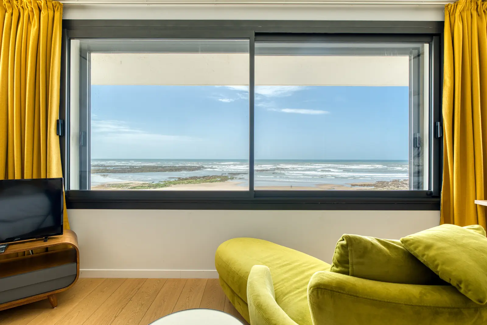 conciergerie clefs de l ocean location de villa classee 5 etoiles vendee 85 villa oceans ocean bretignolles sur mer 85470  suite avec vue mer et salle de bain privative etage 01