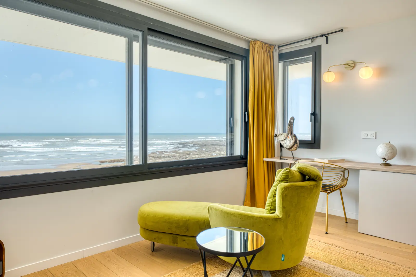 conciergerie clefs de l ocean location de villa classee 5 etoiles vendee 85 villa oceans ocean bretignolles sur mer 85470  suite avec vue mer et salle de bain privative etage 03