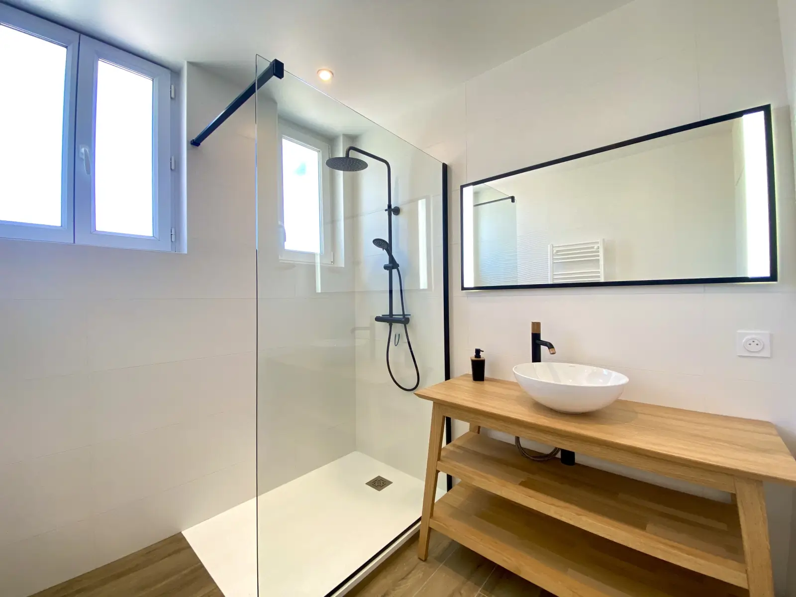 Salle de douche 1