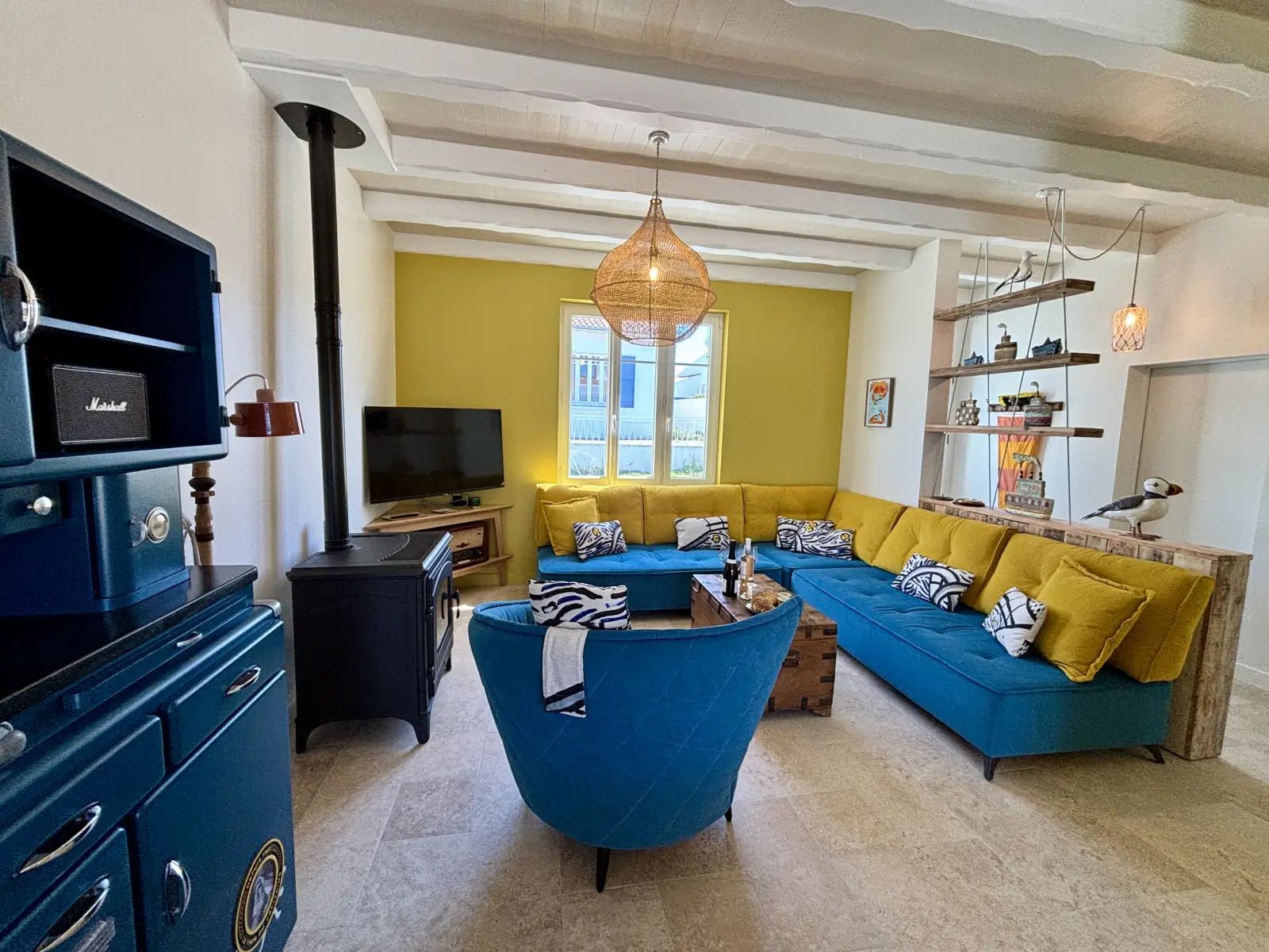 conciergerie clefs de l ocean location de villas 10 personnes jacuzzi vendee 85 villa ker tesson ile yeu 85350 salon 03