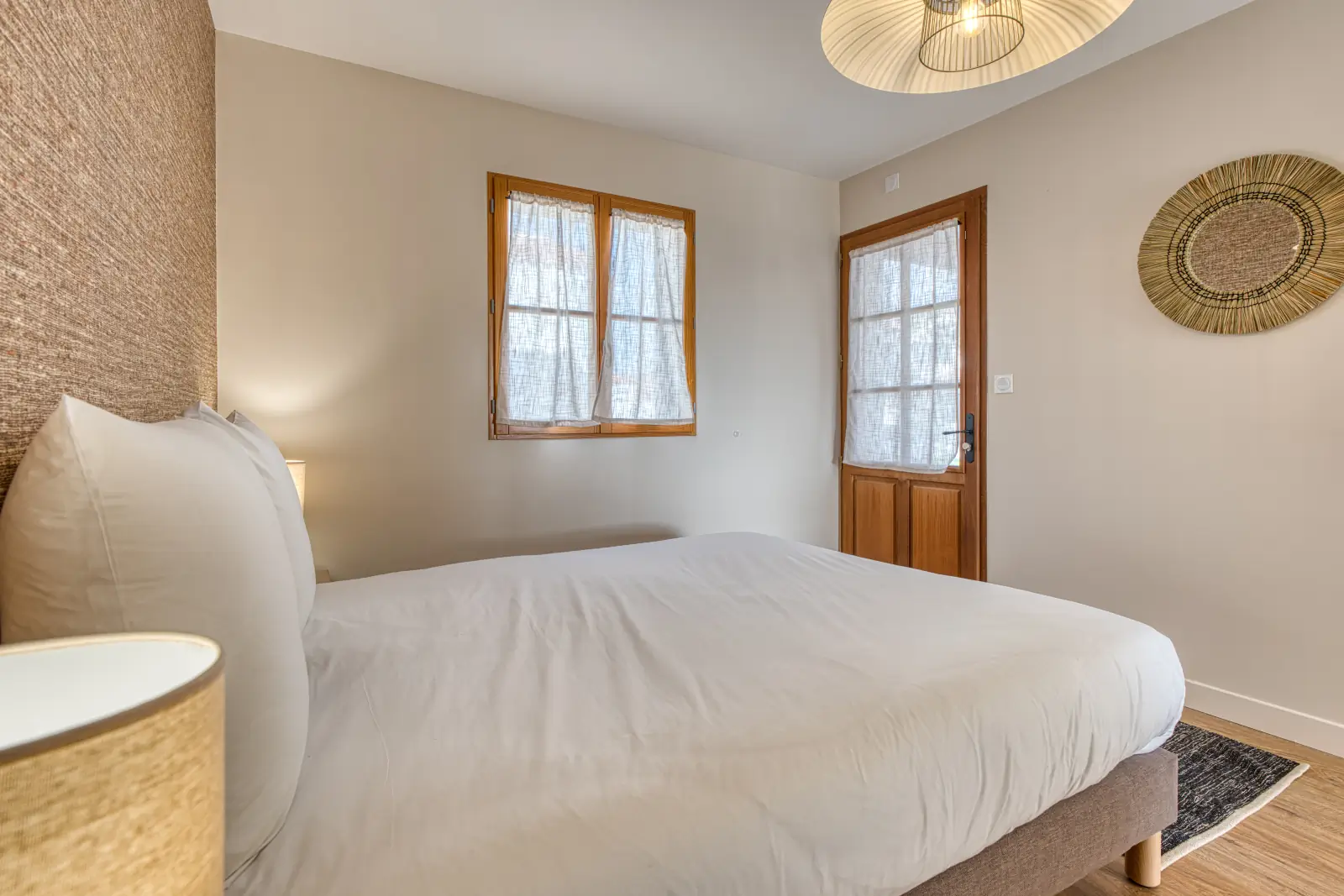 conciergerie clefs de l ocean location de villas 15 personnes piscine vendee 85 villa belvedere brem sur mer 85470  chambre double rez de chaussee 03