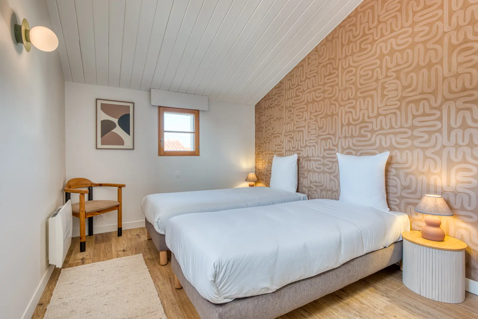 conciergerie clefs de l ocean location de villas 15 personnes piscine vendee 85 villa belvedere brem sur mer 85470  chambre twin etage maison 02