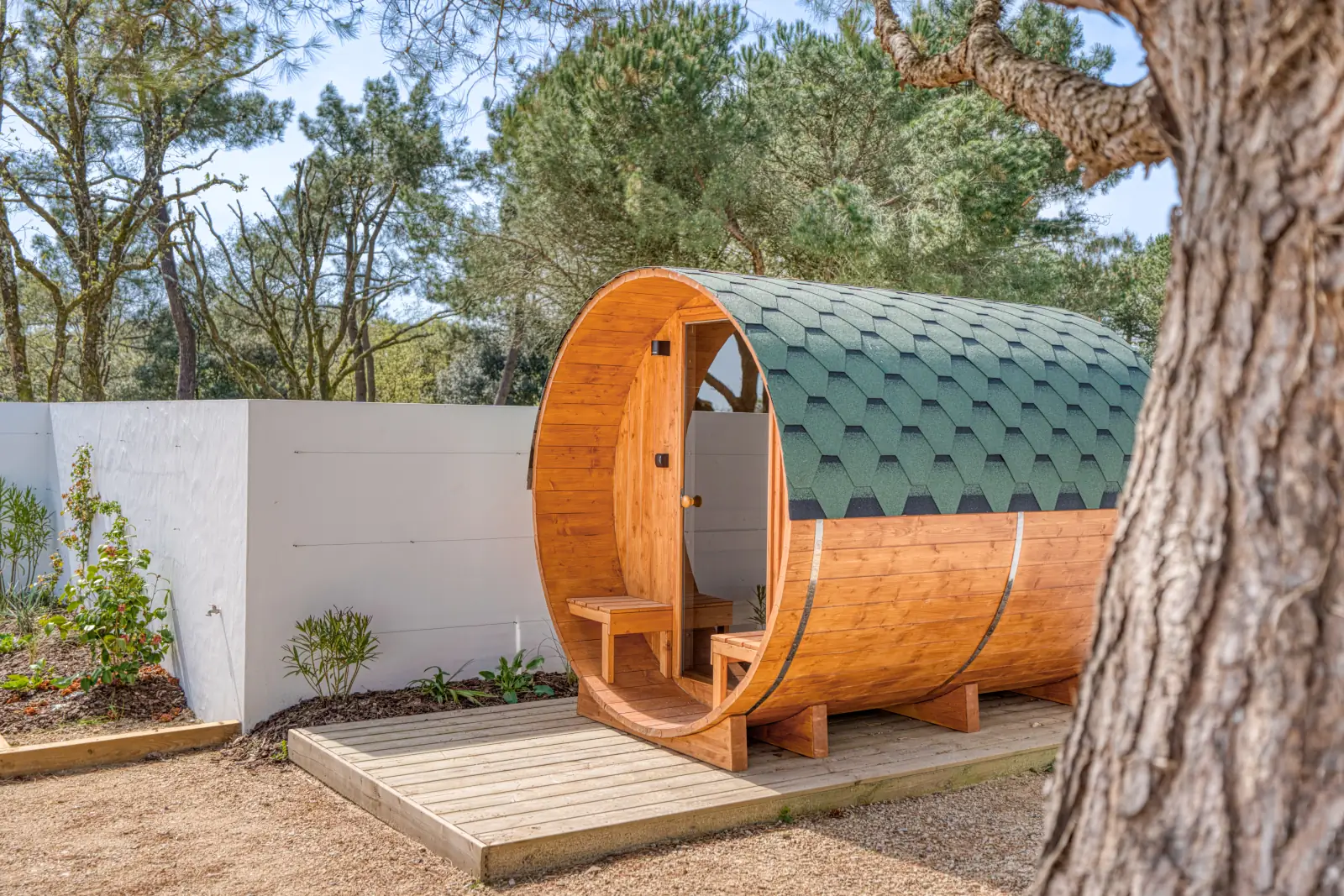 conciergerie clefs de l ocean location de villas 15 personnes piscine vendee 85 villa belvedere brem sur mer 85470  spa et sauna 02