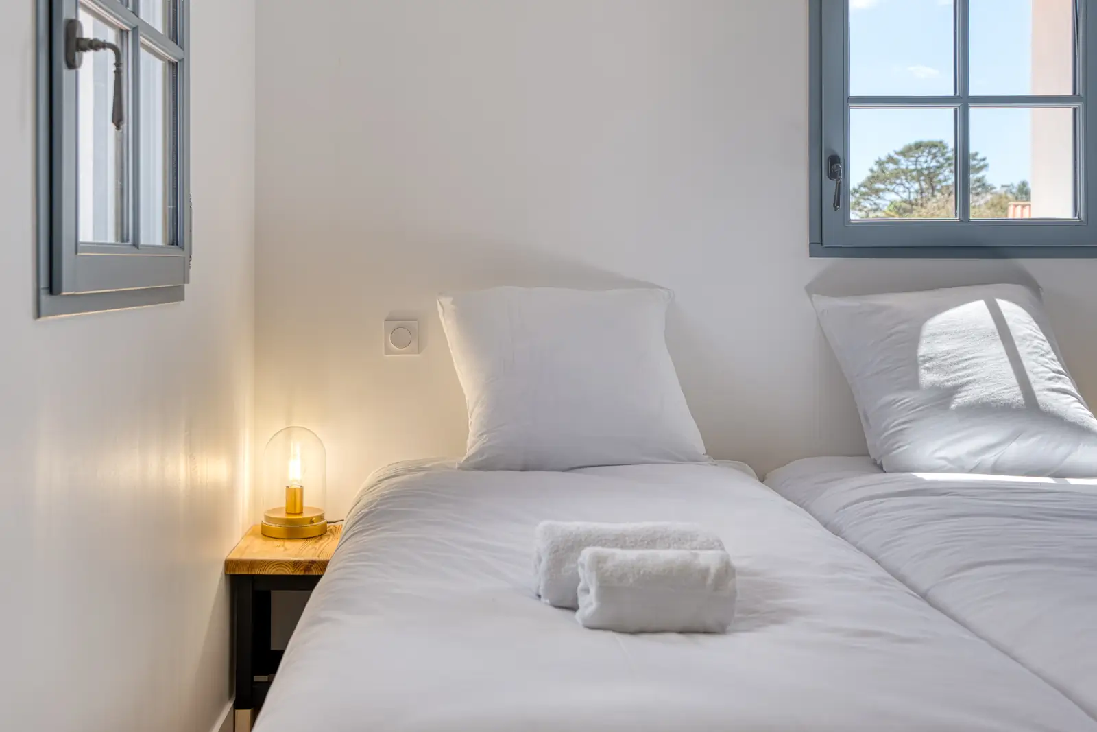 conciergerie clefs de l ocean location de villas 4 6 personnes jacuzzi vendee maison bains de mer saint gilles croix de vie 85800 chambre twin avec salle de bain privative etage 03