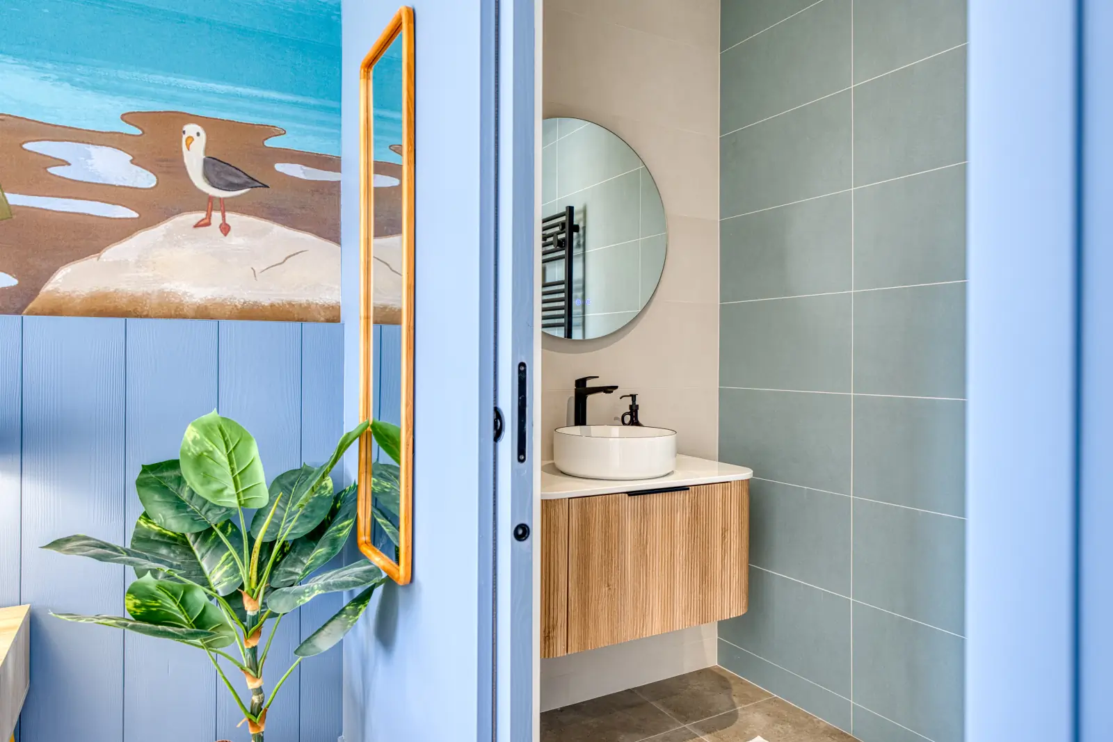 Salle de douche (rez-de-chaussée)