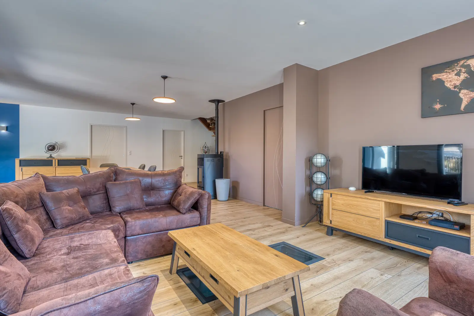 conciergerie clefs de l ocean location de villas vendee 85 villa des dunes brem bretignolles sur mer 85470  salon television fauteuil canapes convertible 02