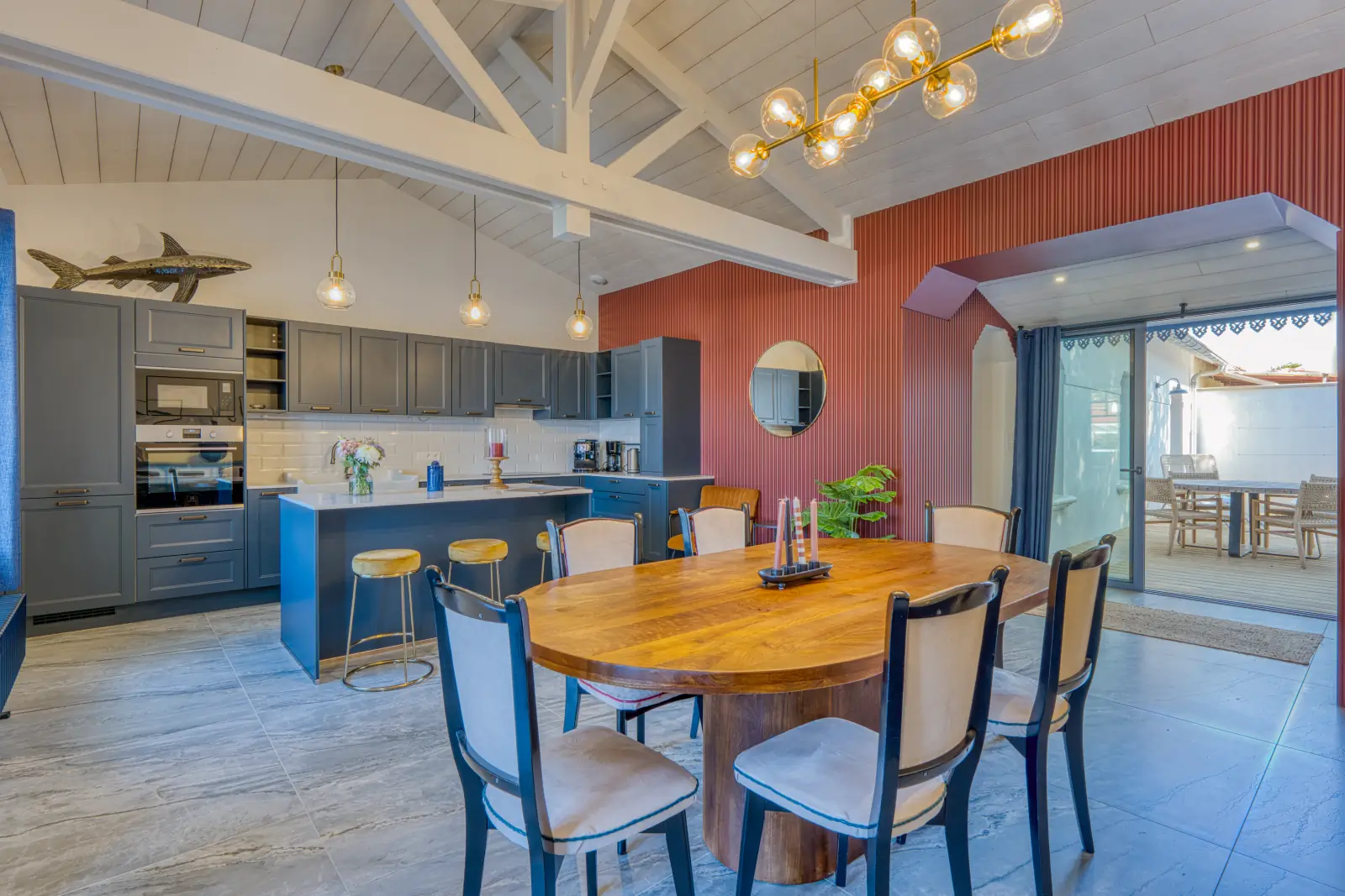 conciergerie clefs de l ocean location de villas—6 personnes vendee villa les bains de mer saint gilles croix de vie sgxv 85222 espace repas 03