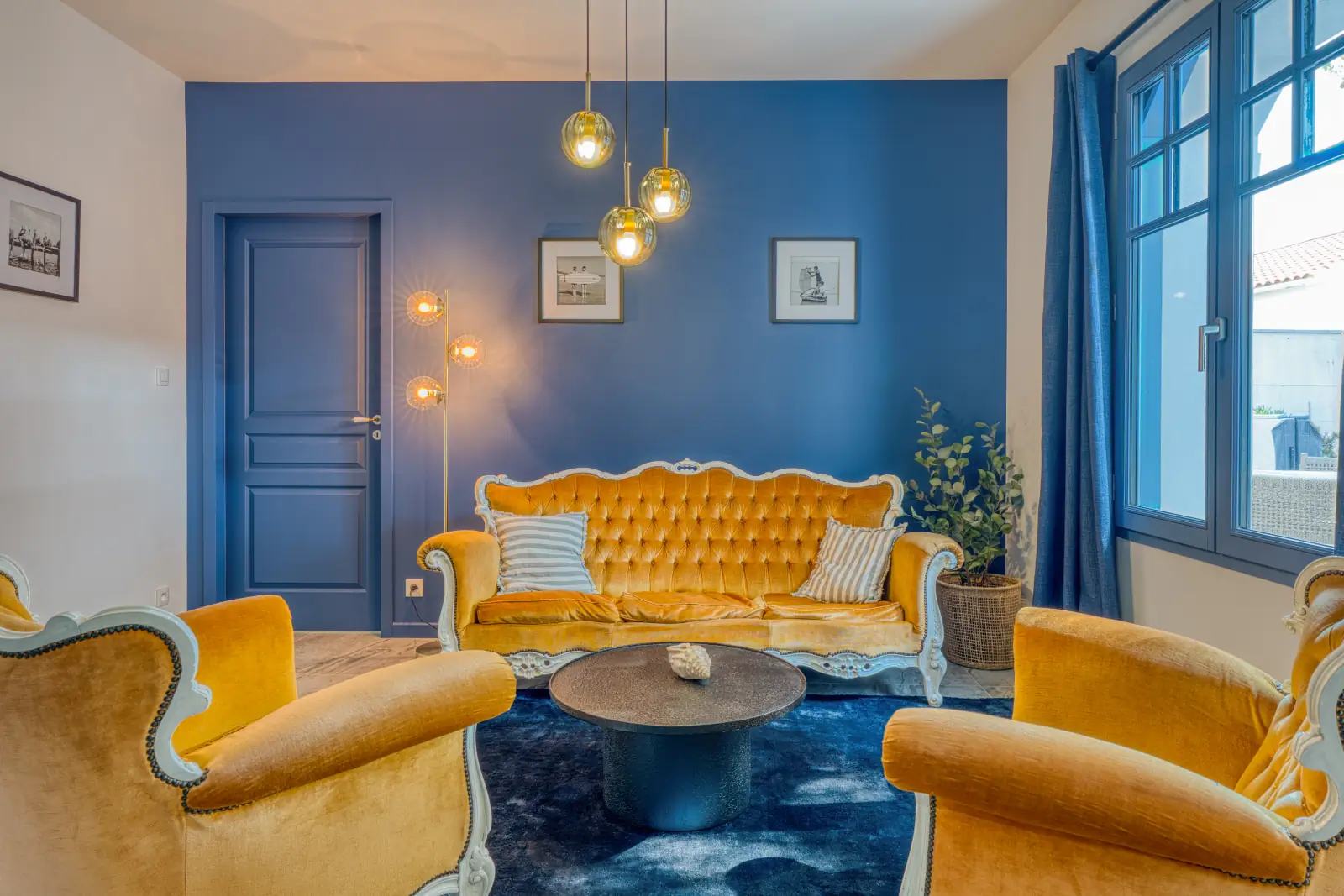 conciergerie clefs de l ocean location de villas—6 personnes vendee villa les bains de mer saint gilles croix de vie sgxv 85222 salon television 01