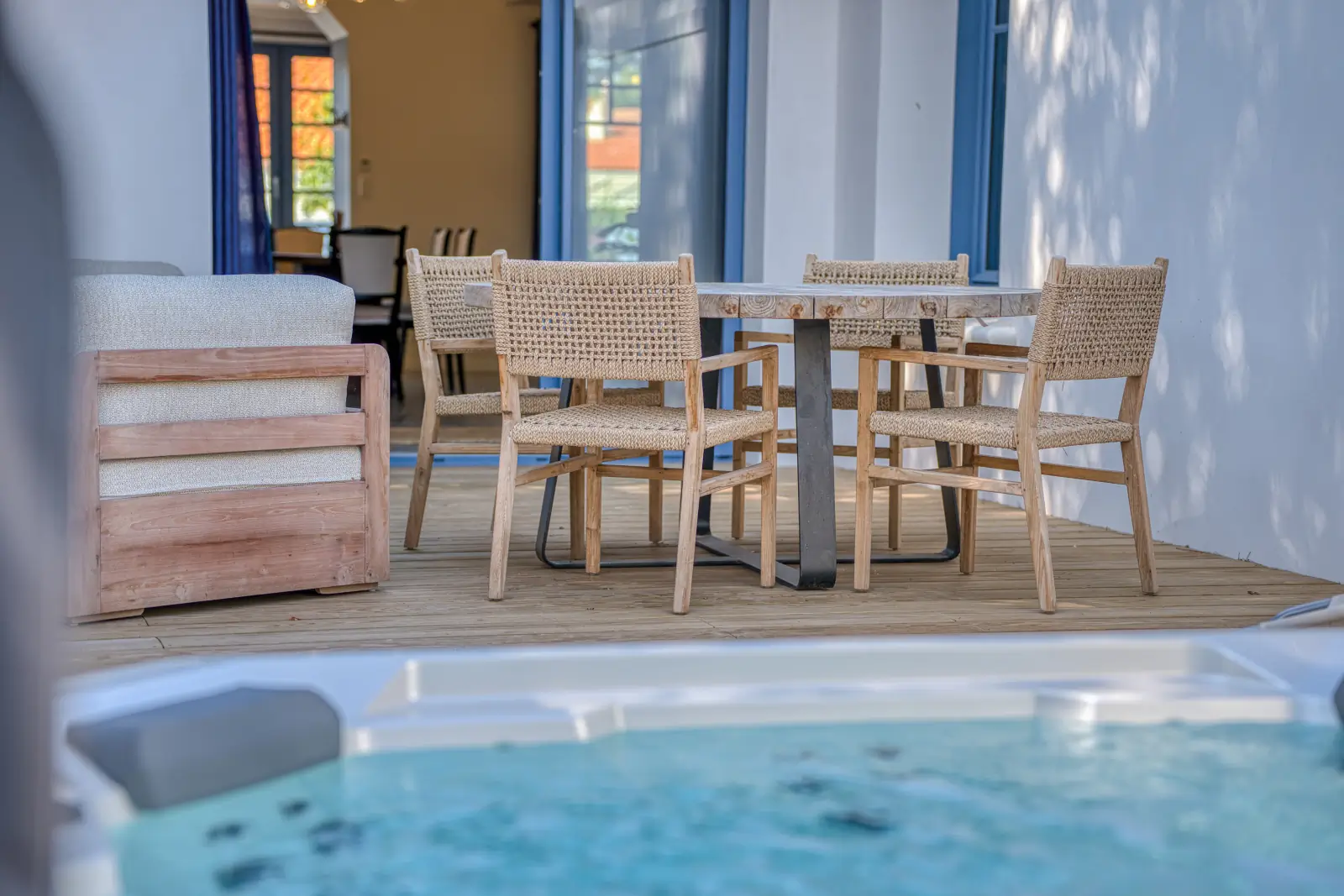 conciergerie clefs de l ocean location de villas—6 personnes vendee villa les bains de mer saint gilles croix de vie sgxv 85222 terrasse 01
