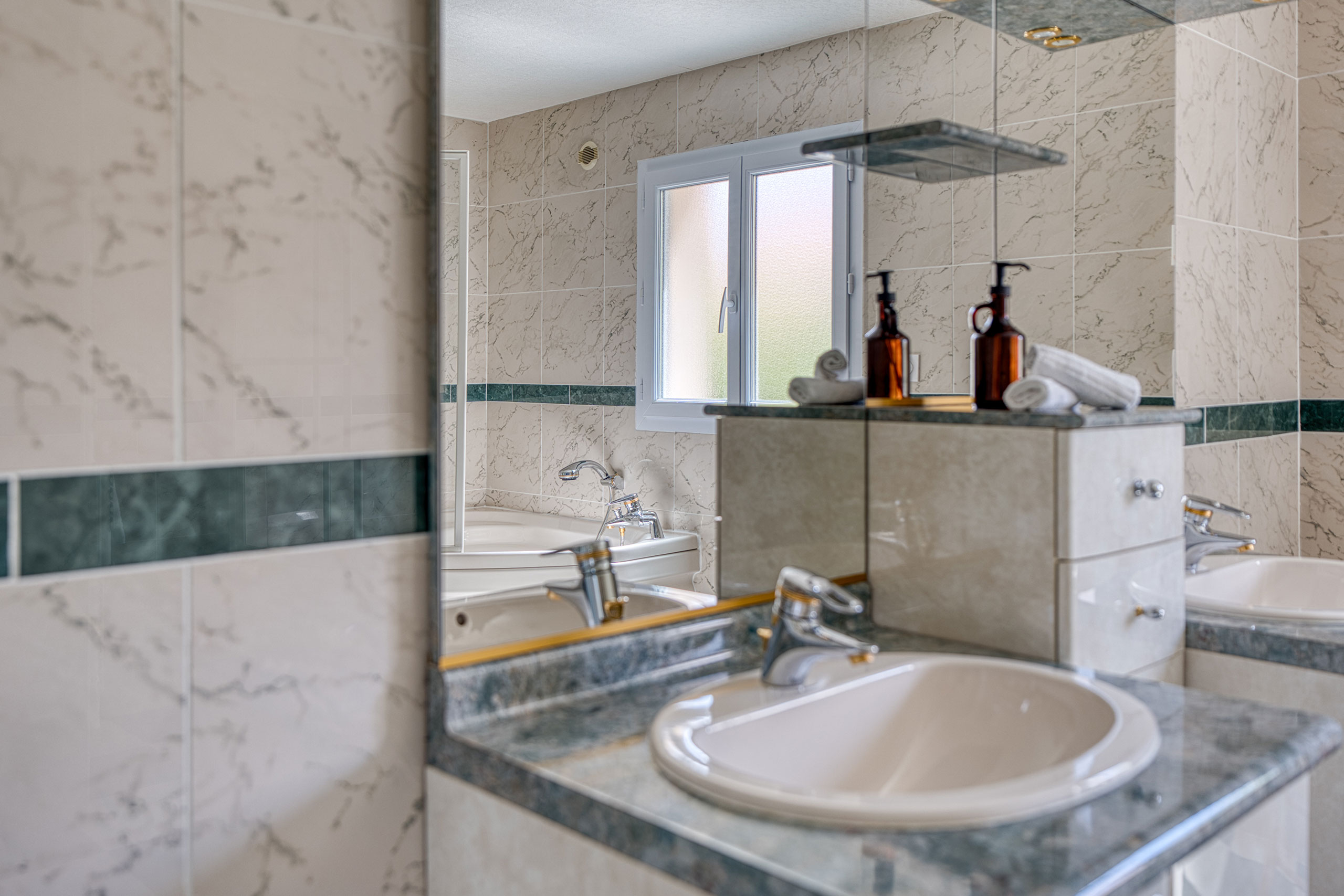 SALLE DE BAIN HAUT DU LAC 9