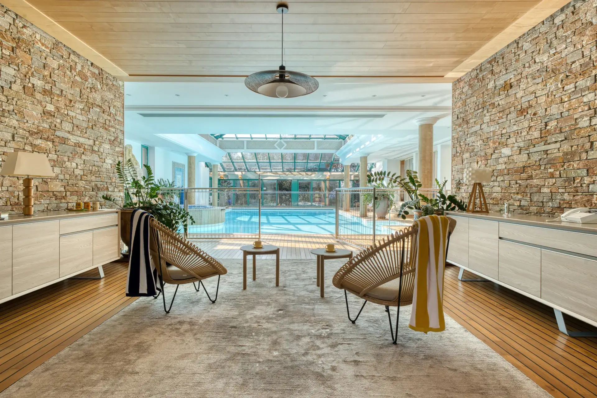 conciergerie clefs de l ocean location villa vendee 85 bord de mer casa luciana talmont saint hilaire cayola sables d olonne piscine securisee barriere enfant 01