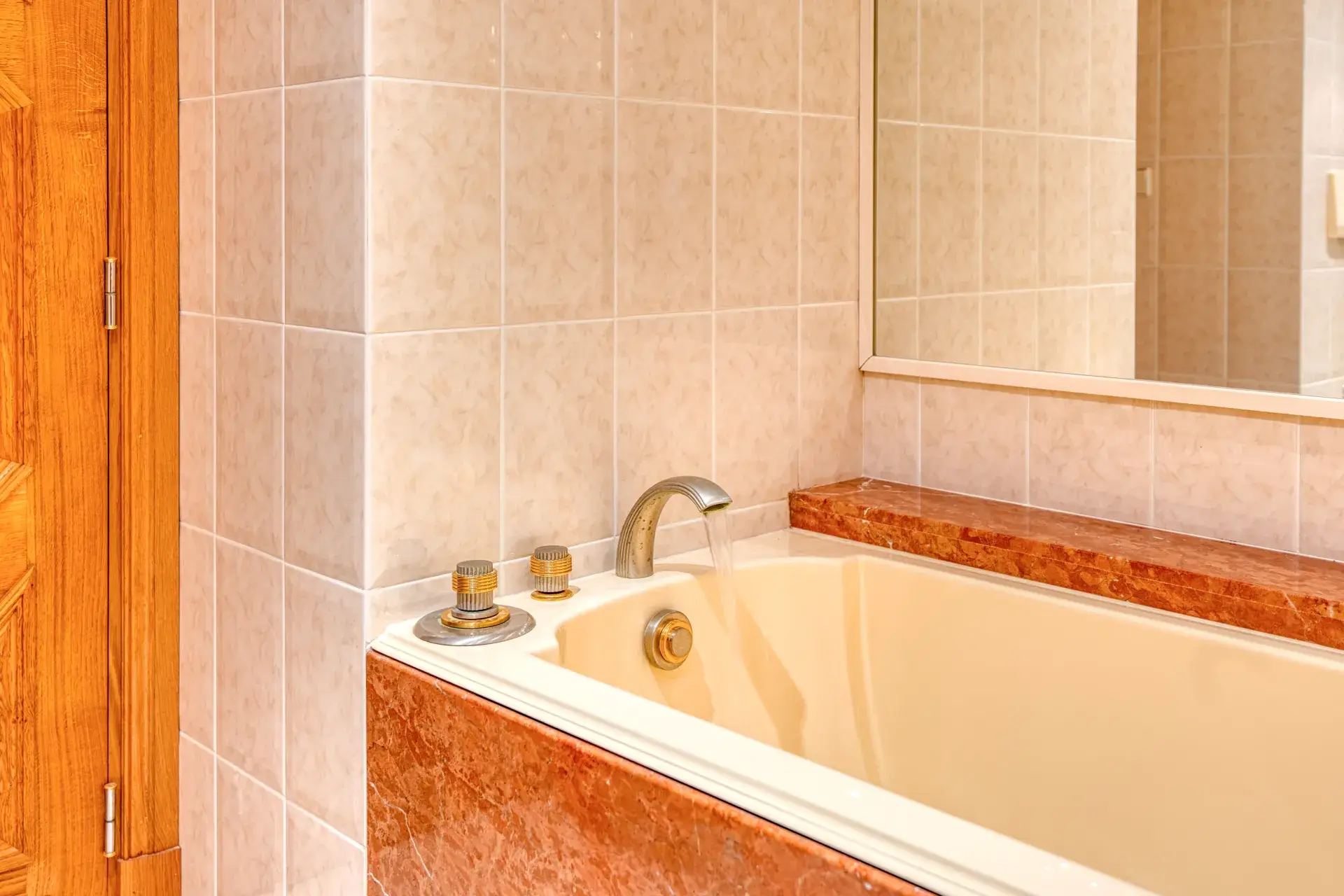 Salle de bain (Suite Riviera)